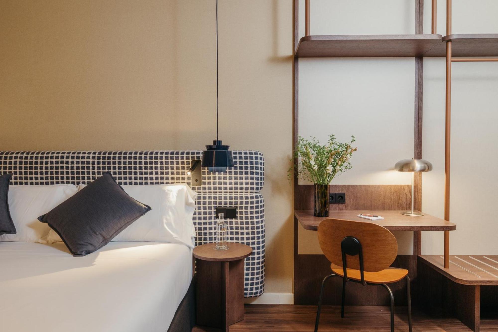 Chambre Lit Queen-Size Supérieure avec Parking Gratuit