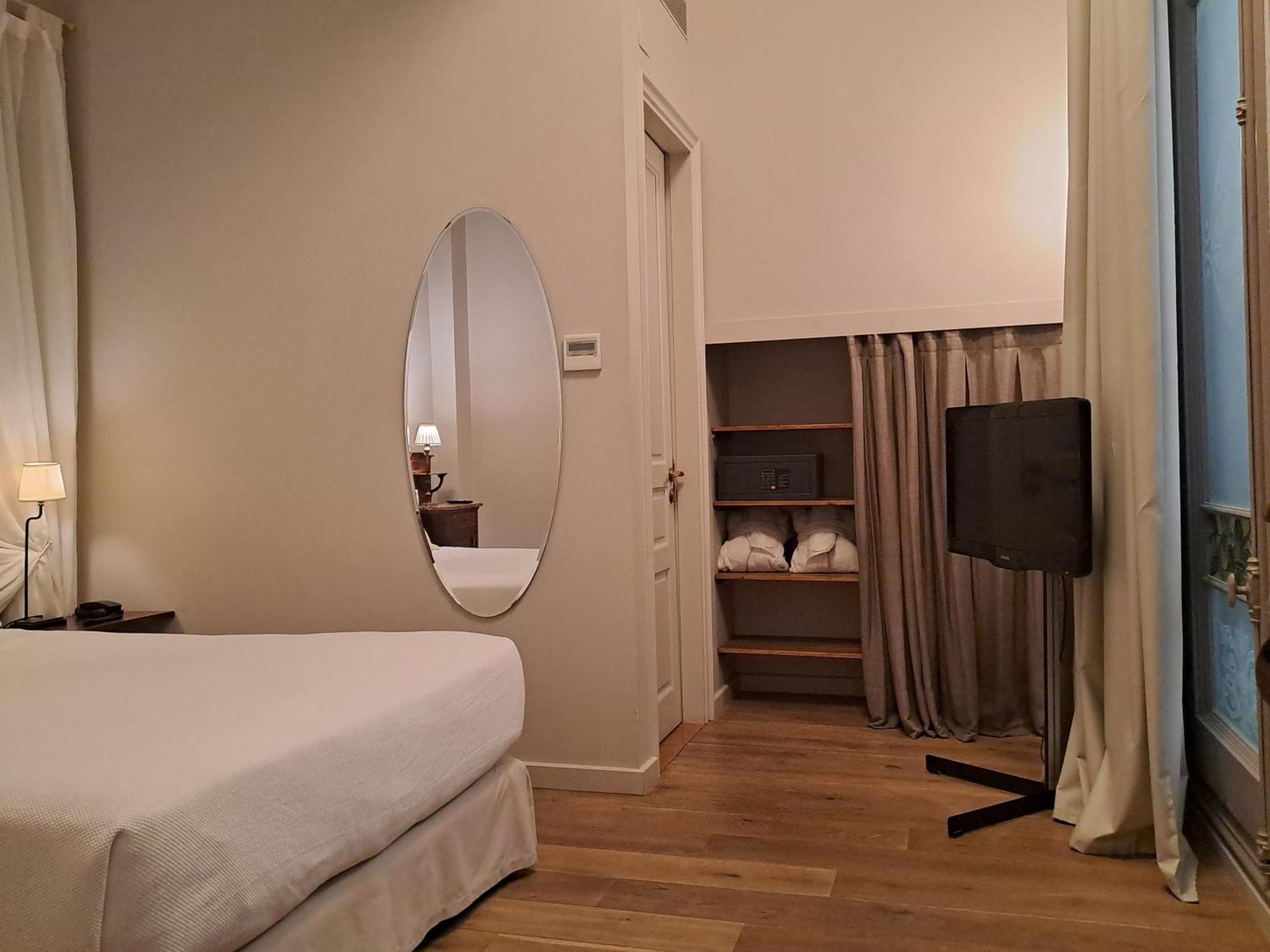 Small Double Room
