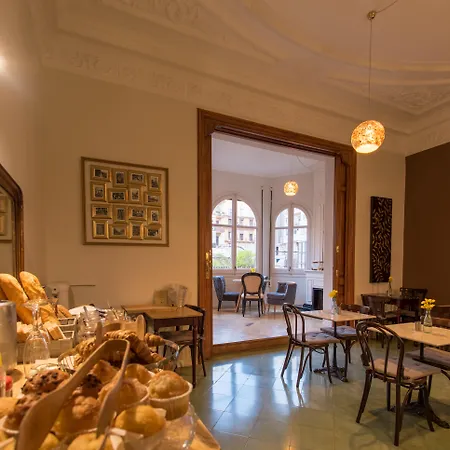 Mihlton Barcelona Boutique B&B-2