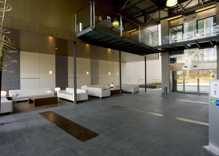 Hotel: Holiday Inn Express Barcelona City 22@ By Ihg