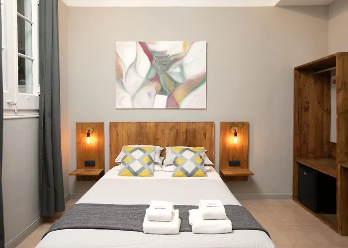 Jardinets Guest House