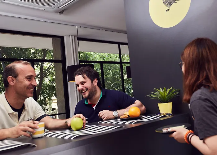 Hotel perto da faculdade: Free Hostels Barcelona