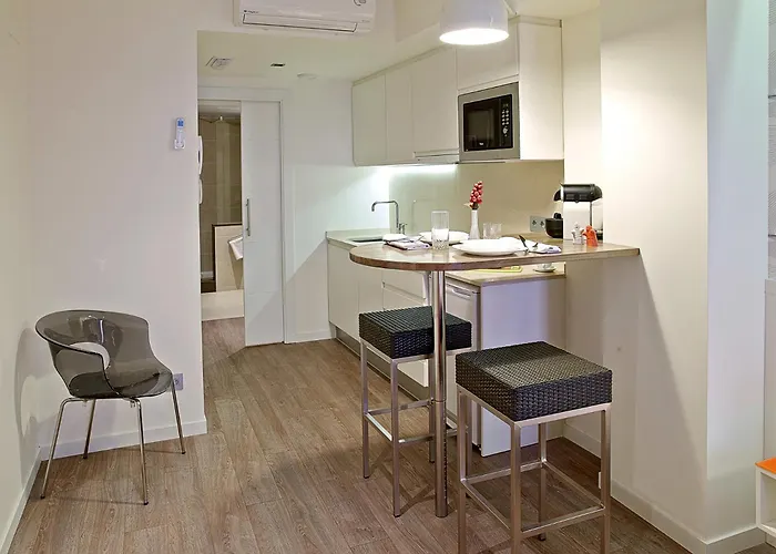 Apartment: Apart-Suites Hostemplo