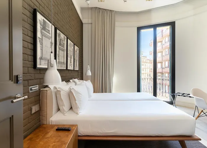 Apartment: Midtown Apartments