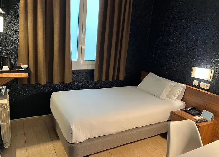 Hostal Iznájar Barcelona